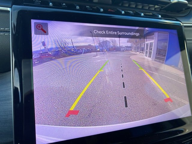 Used 2022 Jeep Grand Cherokee Limited image 18