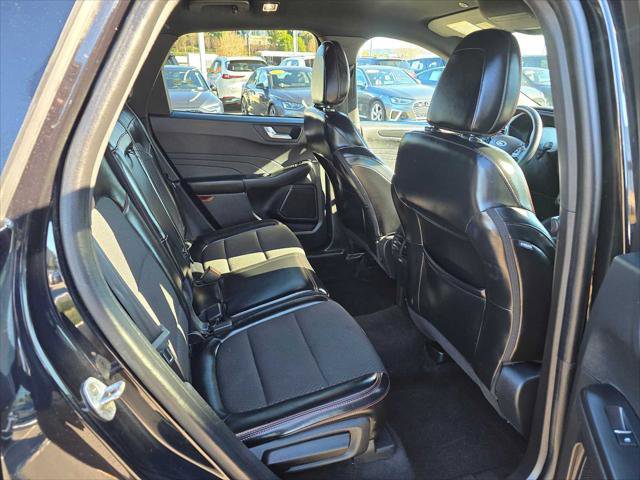Used 2024 Ford Escape ST-Line image 13