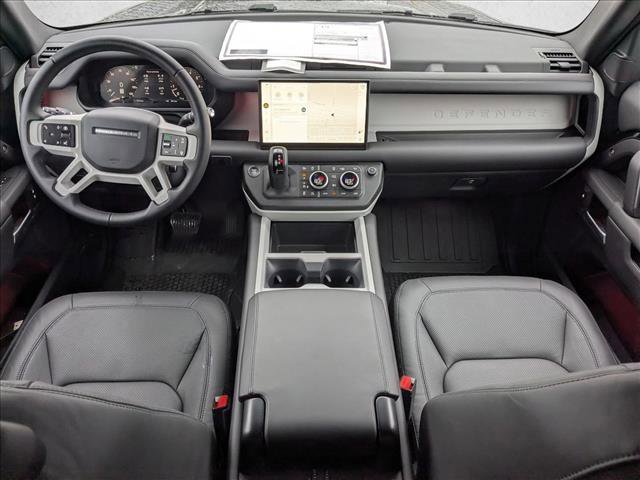 New 2025 Land Rover Defender 90 X-Dynamic SE image 16