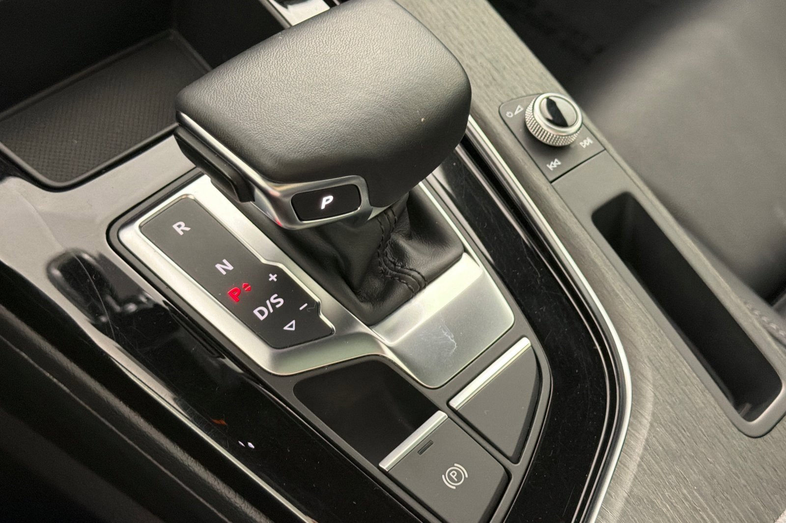 Used 2023 Audi A5 2.0T Premium w/ Convenience Package AWD/4WD image 19