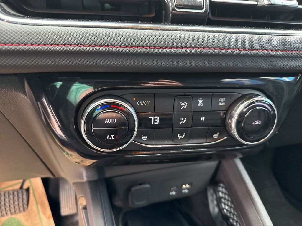 Used 2024 Chevrolet TrailBlazer RS w/ Convenience Package image 27
