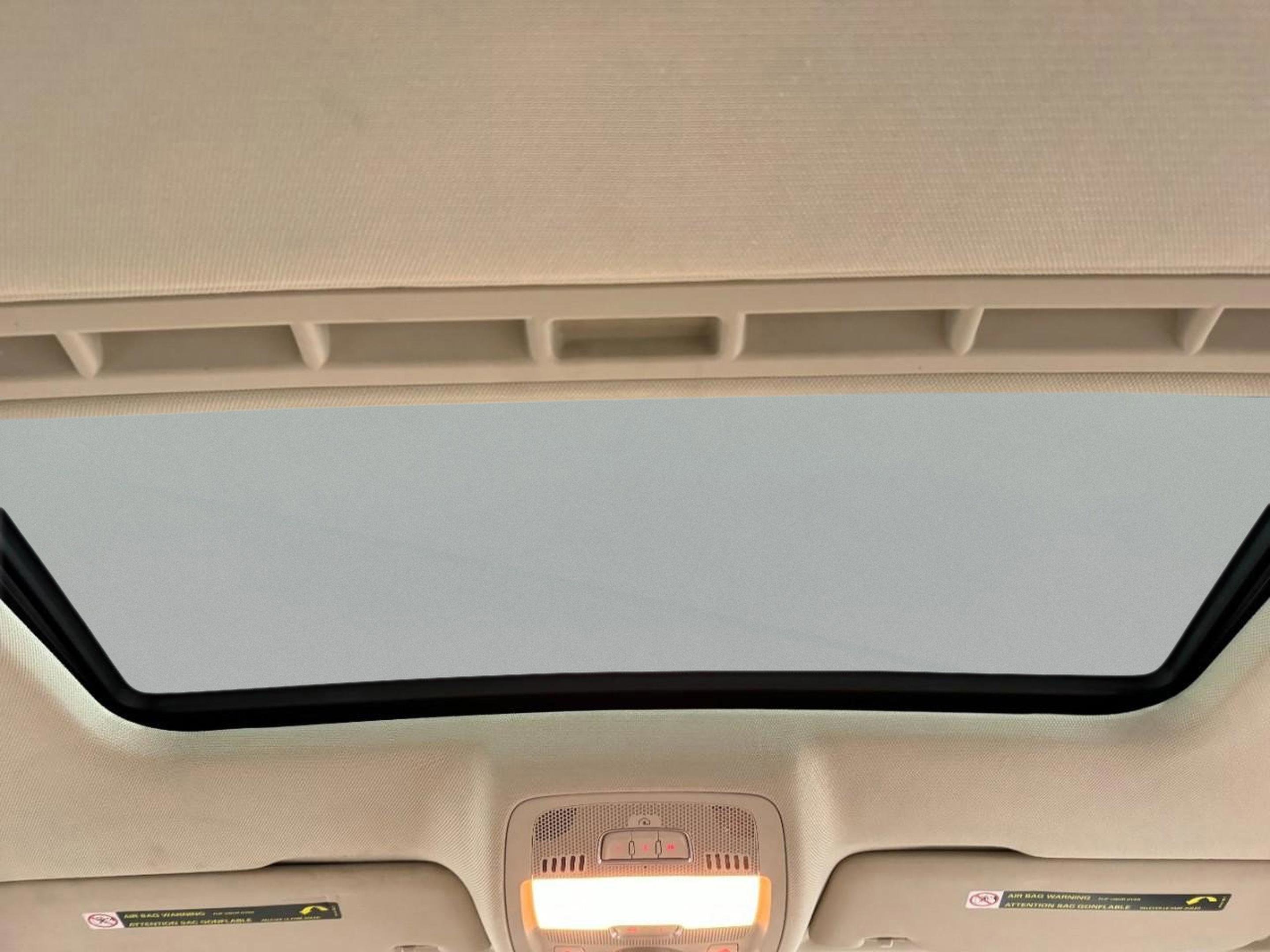 Used 2012 Audi A4 2.0T Premium w/ Convenience Pkg image 11