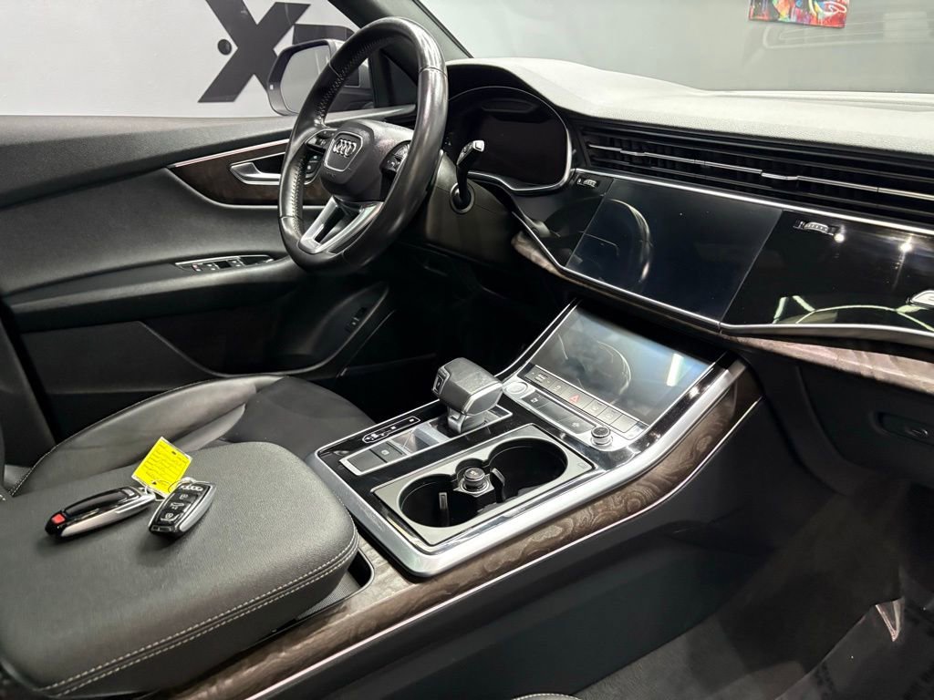 Used 2020 Audi Q8 Premium Plus AWD/4WD image 49