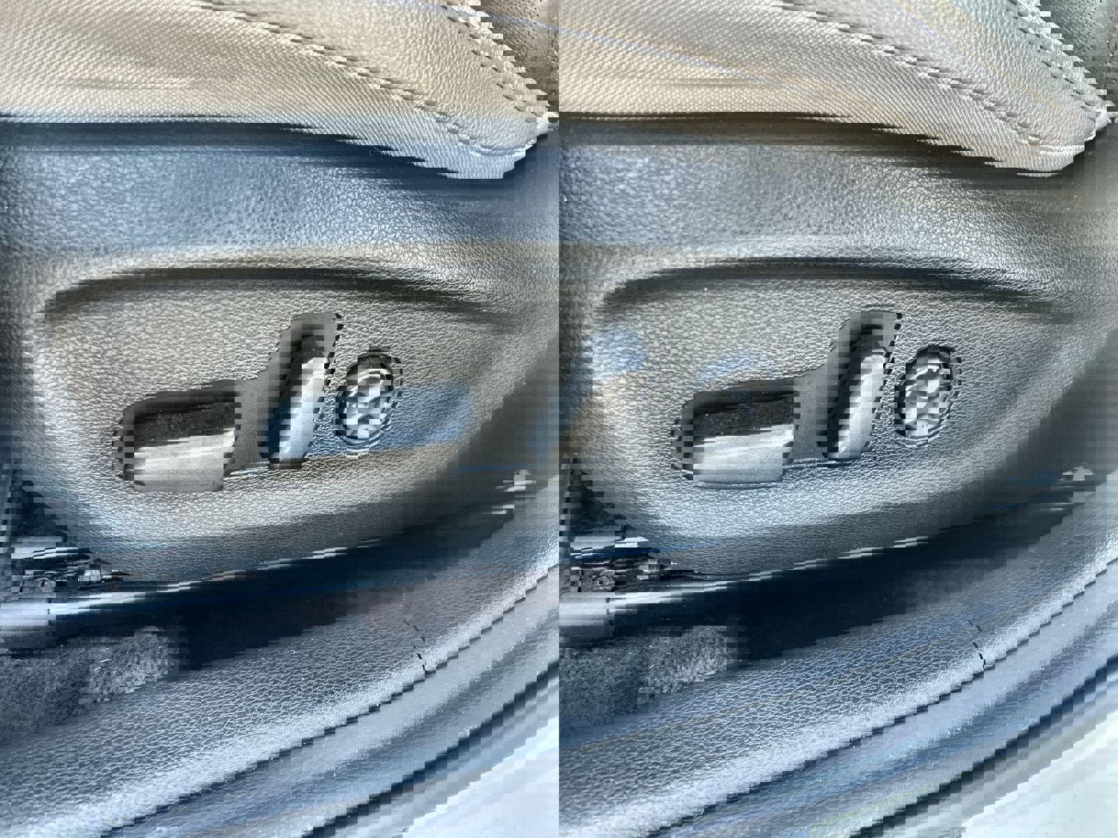 Used 2019 Hyundai Sonata Limited image 16