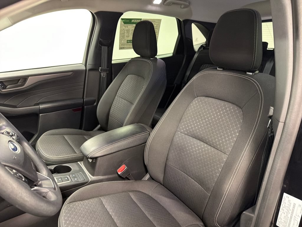 Used 2025 Ford Escape Active FWD image 21