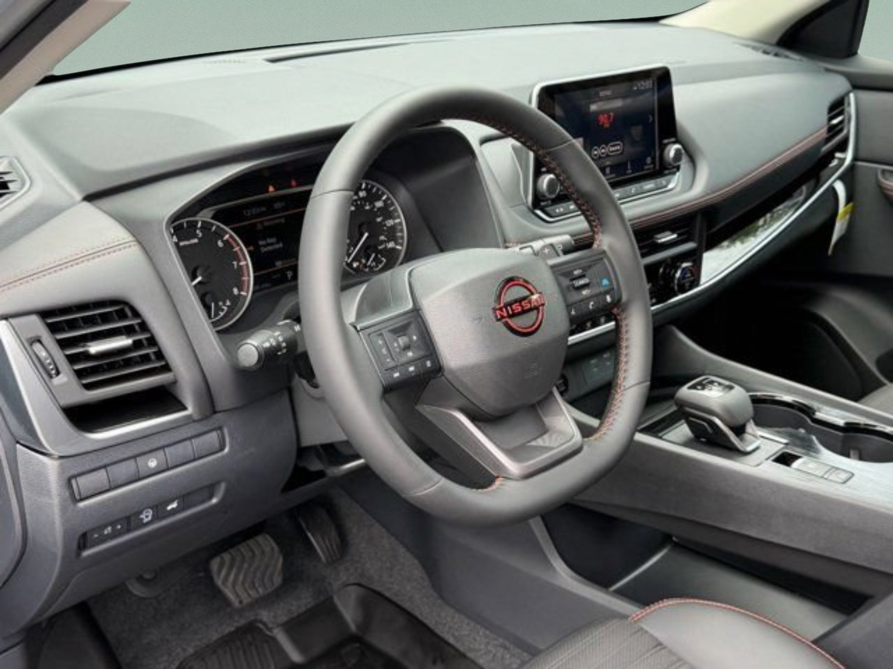 Used 2026 Nissan Rogue SV AWD/4WD image 13