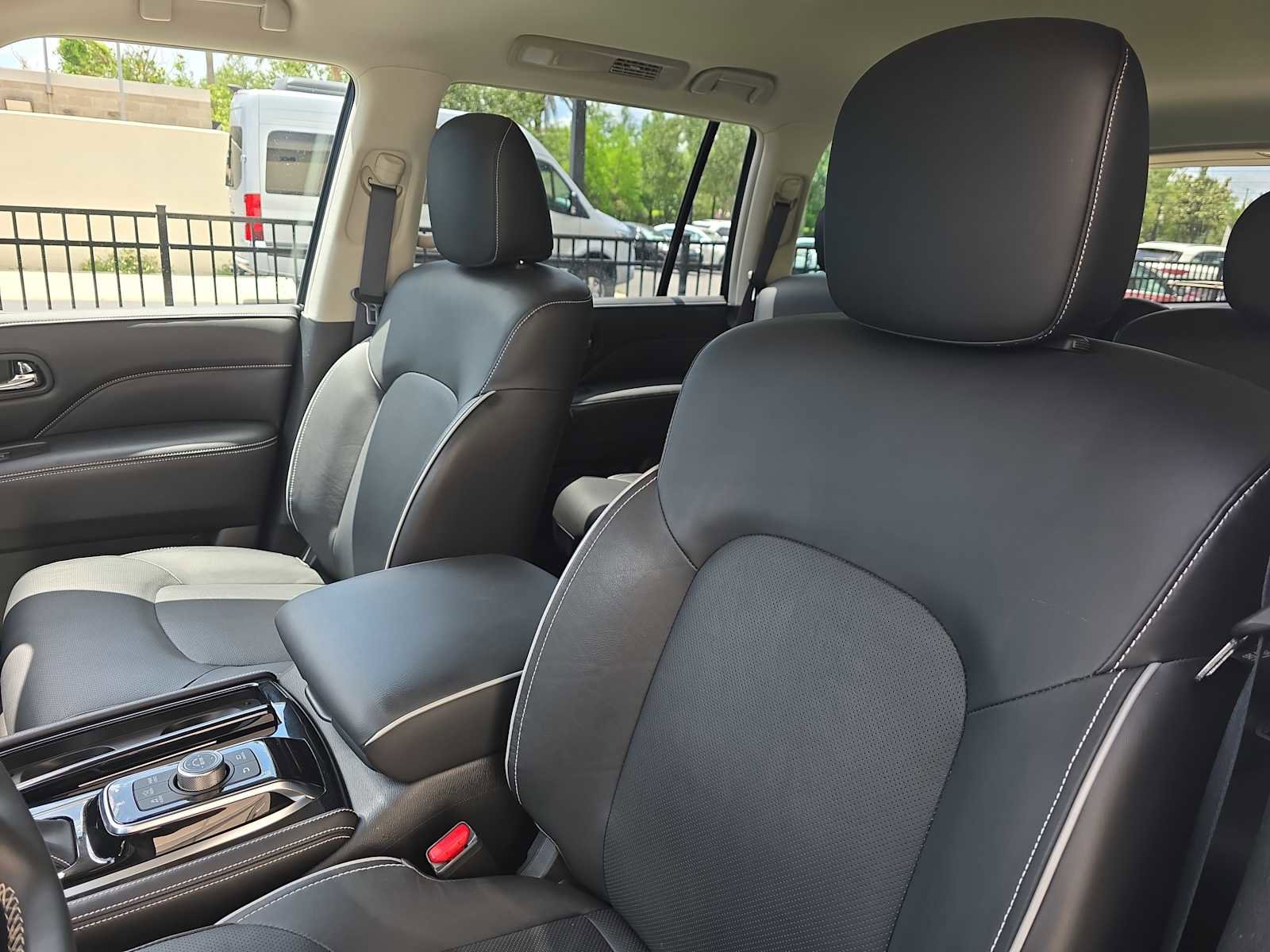 Used 2023 INFINITI QX80 Premium Select w/ Cargo Package RWD image 14