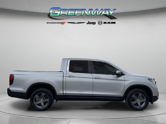 Used 2023 Honda Ridgeline RTL image 5