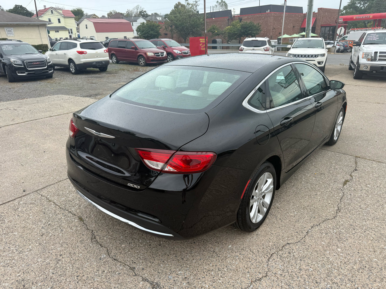 Used 2015 Chrysler 200 Limited image 15