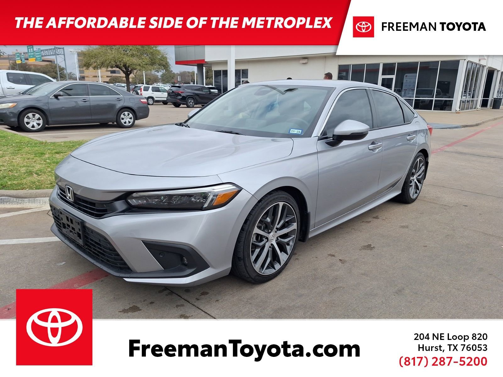 Used 2024 Honda Civic Touring image 1