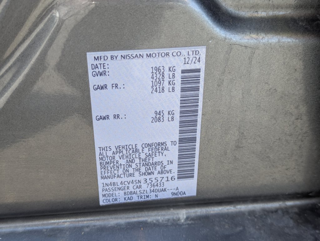 Used 2025 Nissan Altima 2.5 SR w/ SR Premium Package FWD image 36