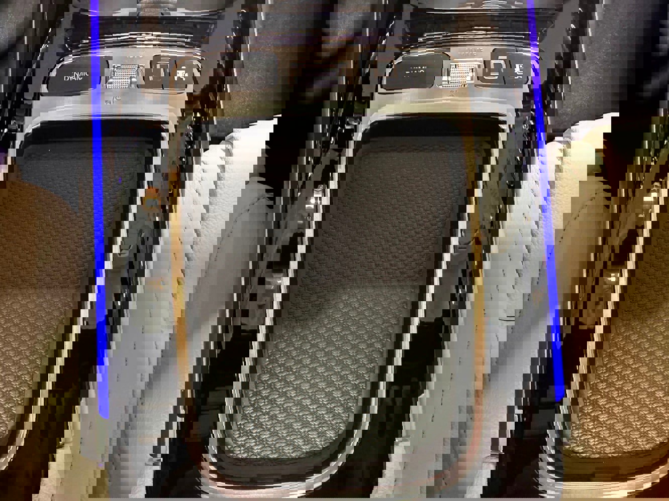 New 2026 Mercedes-Benz GLB 250 4MATIC image 15