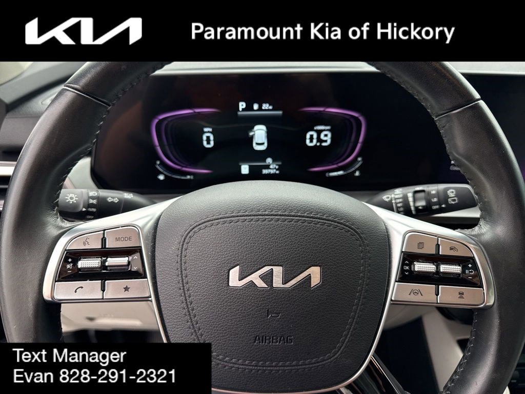 Used 2023 Kia Telluride S image 30