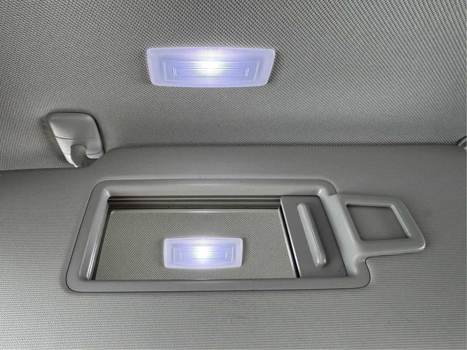 Certified 2024 Volkswagen Tiguan SE image 40