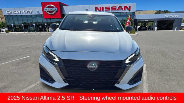 Used 2025 Nissan Altima 2.5 SR AWD/4WD image 8