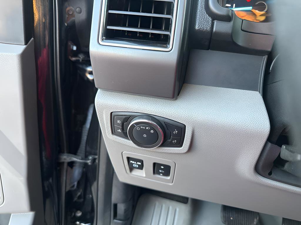 Used 2020 Ford F150 XLT w/ Equipment Group 301A Mid image 28