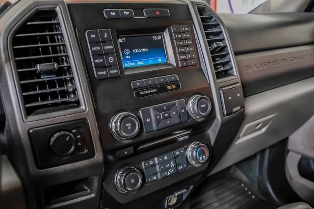 Used 2018 Ford F250 XL w/ Power Equipment Group AWD/4WD image 23