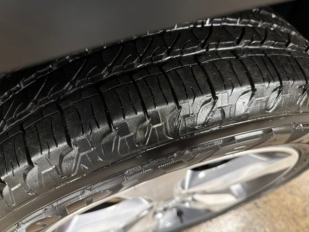 Used 2021 Jeep Grand Cherokee L Limited image 24