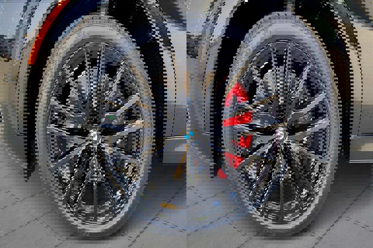 New 2026 BMW X6 M60i image 12