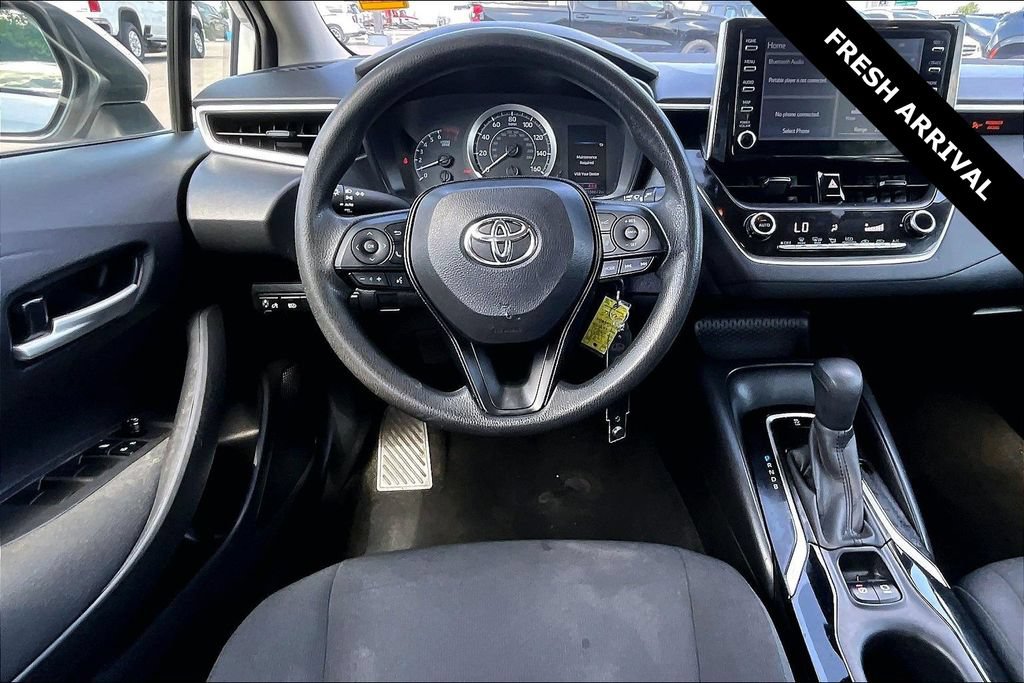 Used 2020 Toyota Corolla LE FWD image 10