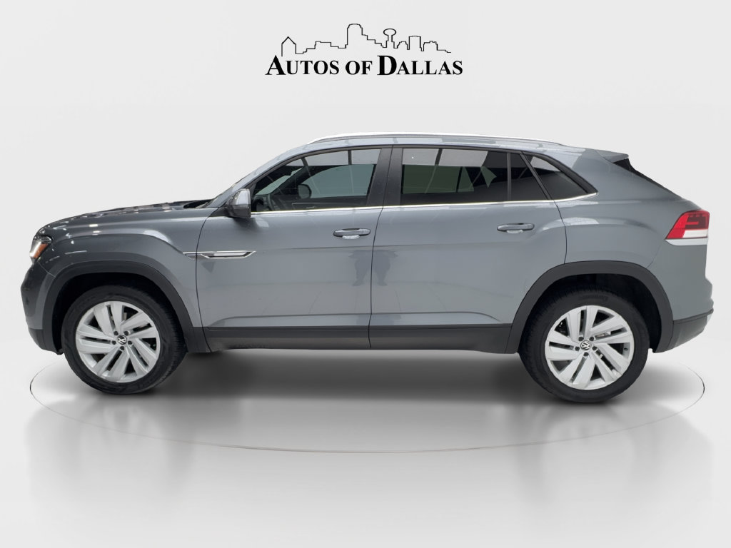 Used 2023 Volkswagen Atlas Cross Sport SE w/ Panoramic Sunroof Package FWD image 6
