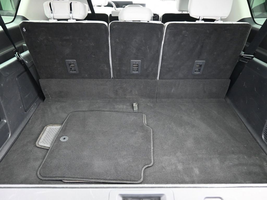 Certified 2025 Ford Expedition Max Platinum image 36