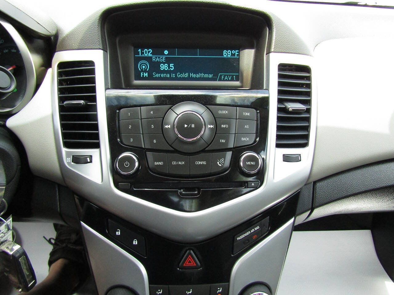 Used 2011 Chevrolet Cruze LS w/ Connectivity Package FWD image 13