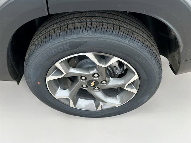 New 2026 Chevrolet Trax LT w/ Driver Confidence Package image 31