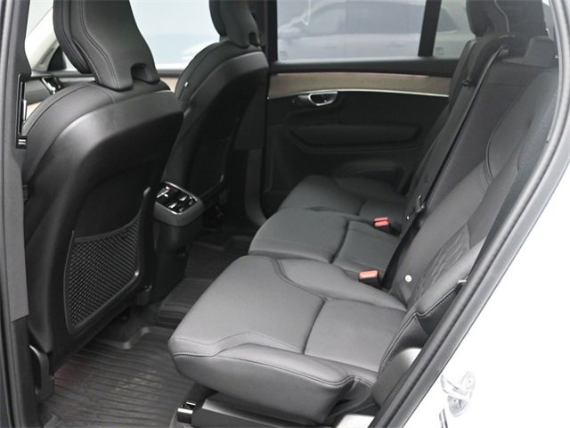 Used 2025 Volvo XC90 B5 Plus w/ Protection Package Premier image 21