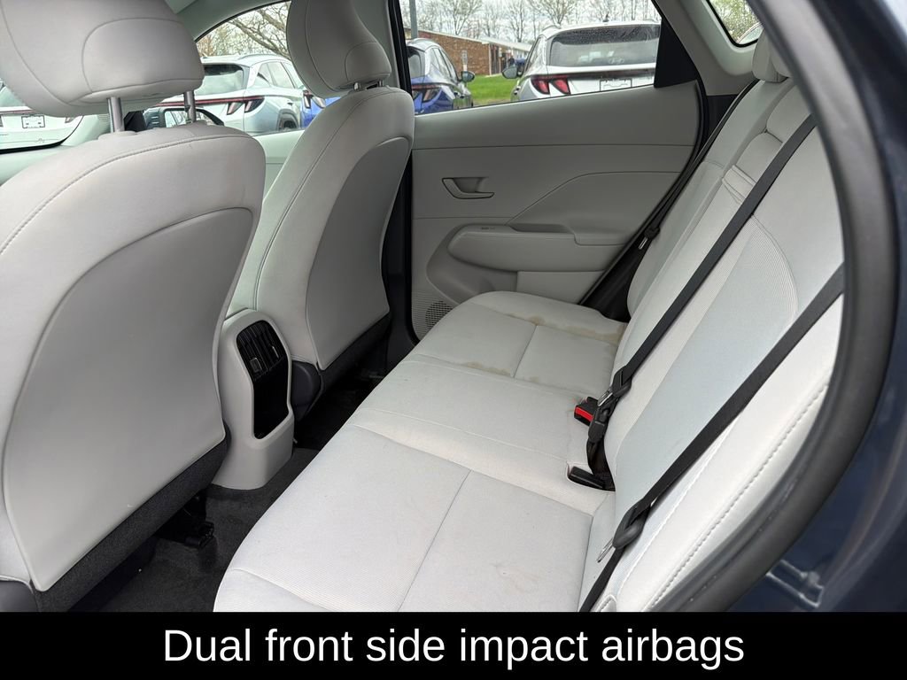 Used 2025 Hyundai Kona SEL image 23