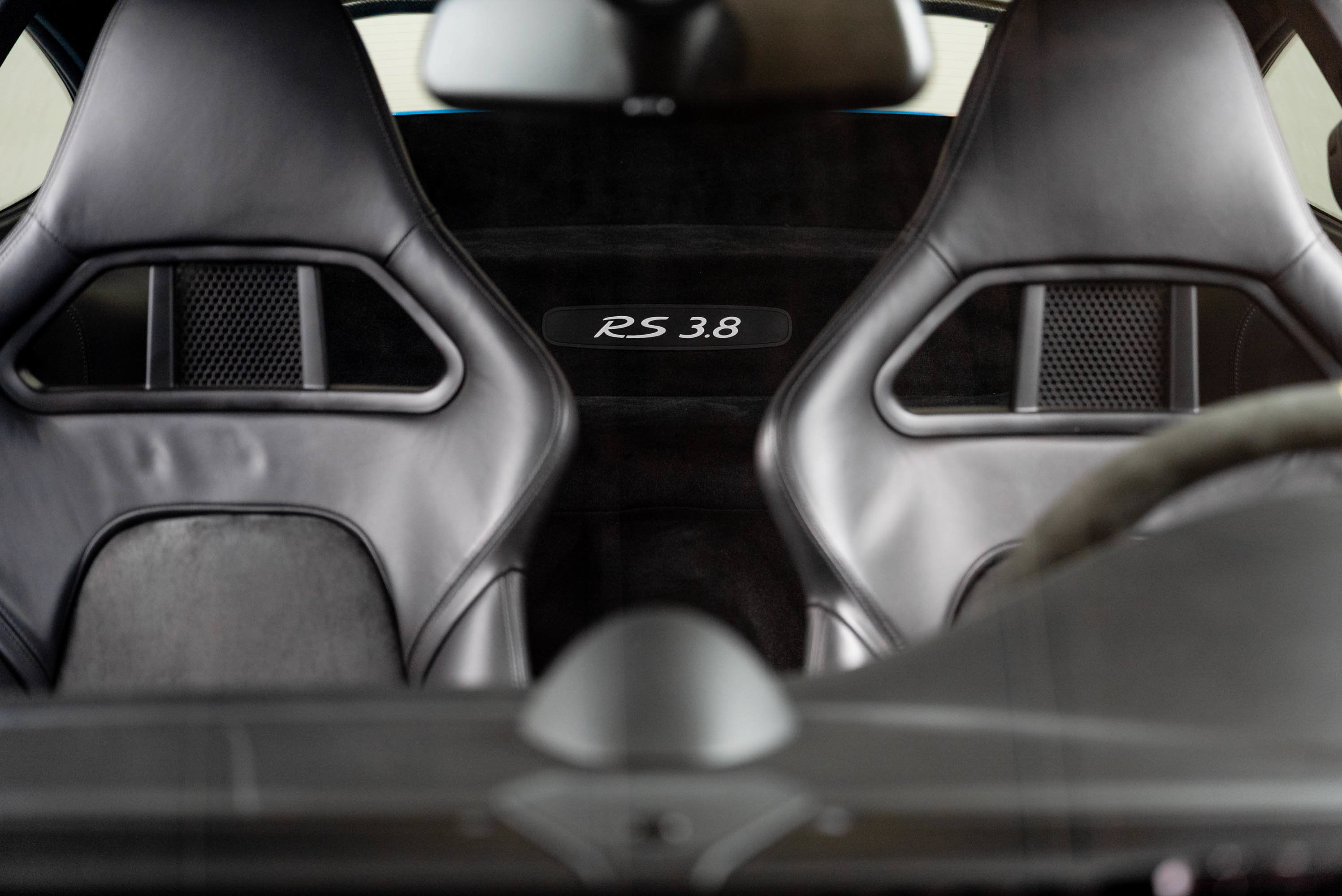Used 2011 Porsche 911 GT3 RS RWD image 31