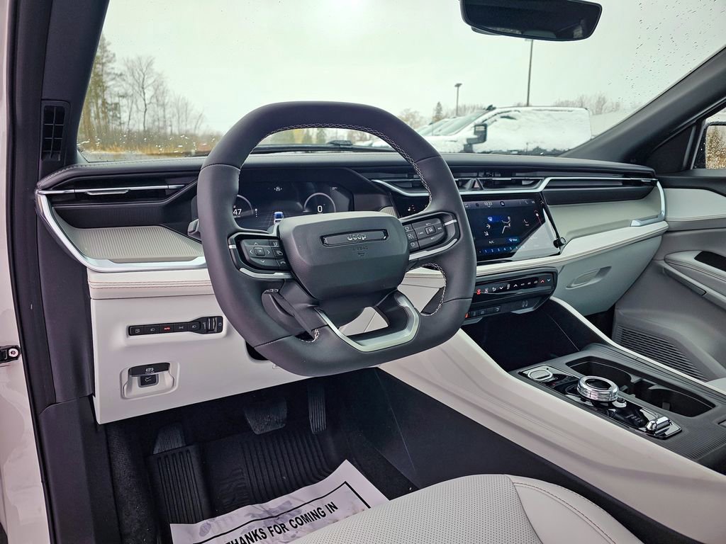 New 2026 Jeep Cherokee Limited image 12