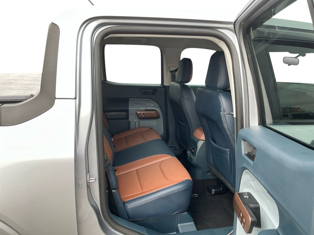Used 2024 Ford Maverick Lariat image 23