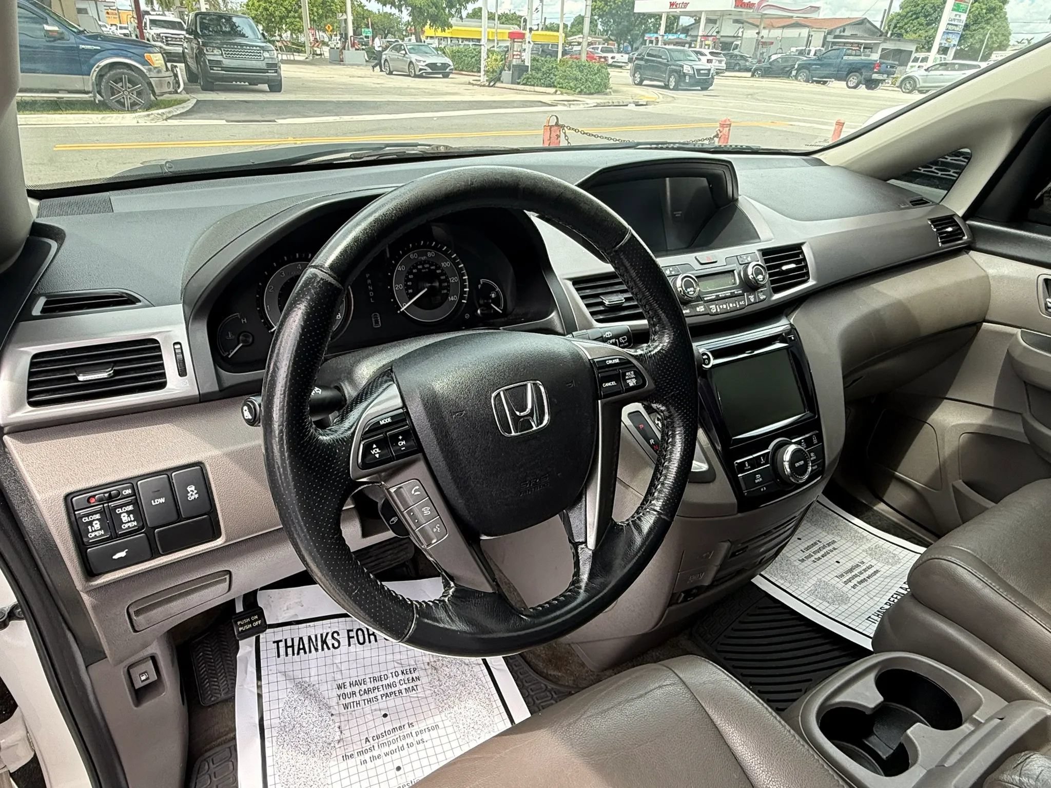 Used 2015 Honda Odyssey EX-L image 11