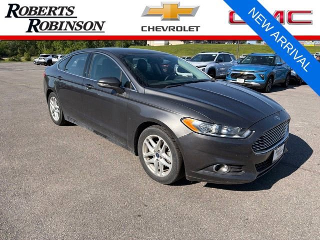 Used 2016 Ford Fusion SE w/ Equipment Group 202A