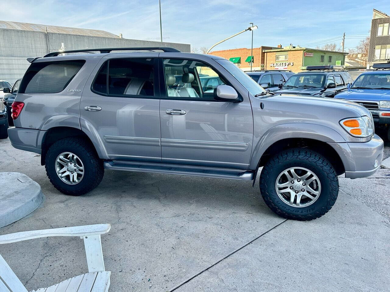 Used 2002 Toyota Sequoia Limited image 19