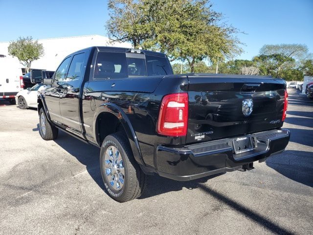 New 2024 RAM 2500 Limited AWD/4WD image 3