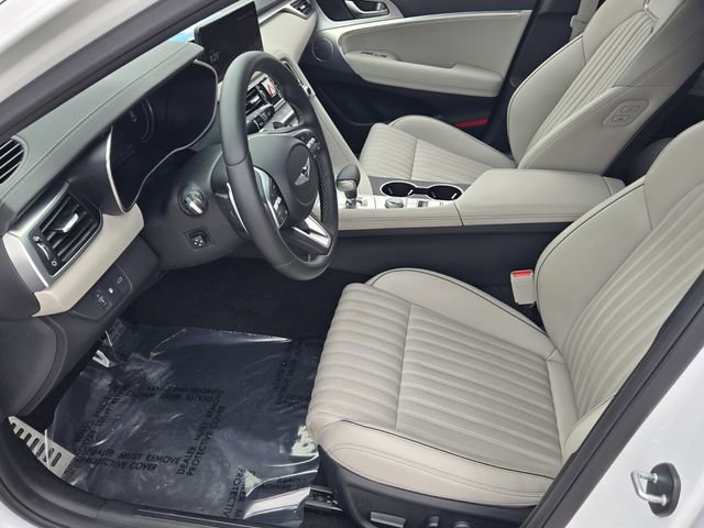 Used 2023 Genesis G70 2.0T w/ Sport Prestige Package RWD image 10
