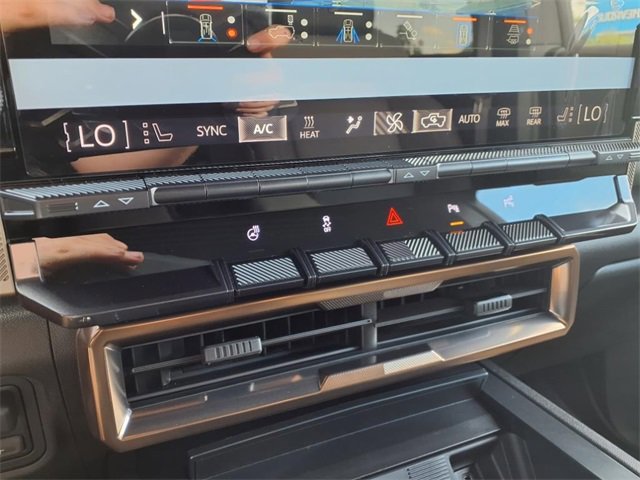 New 2025 GMC Hummer EV 3X w/ LPO, Dark Essentials Package image 18