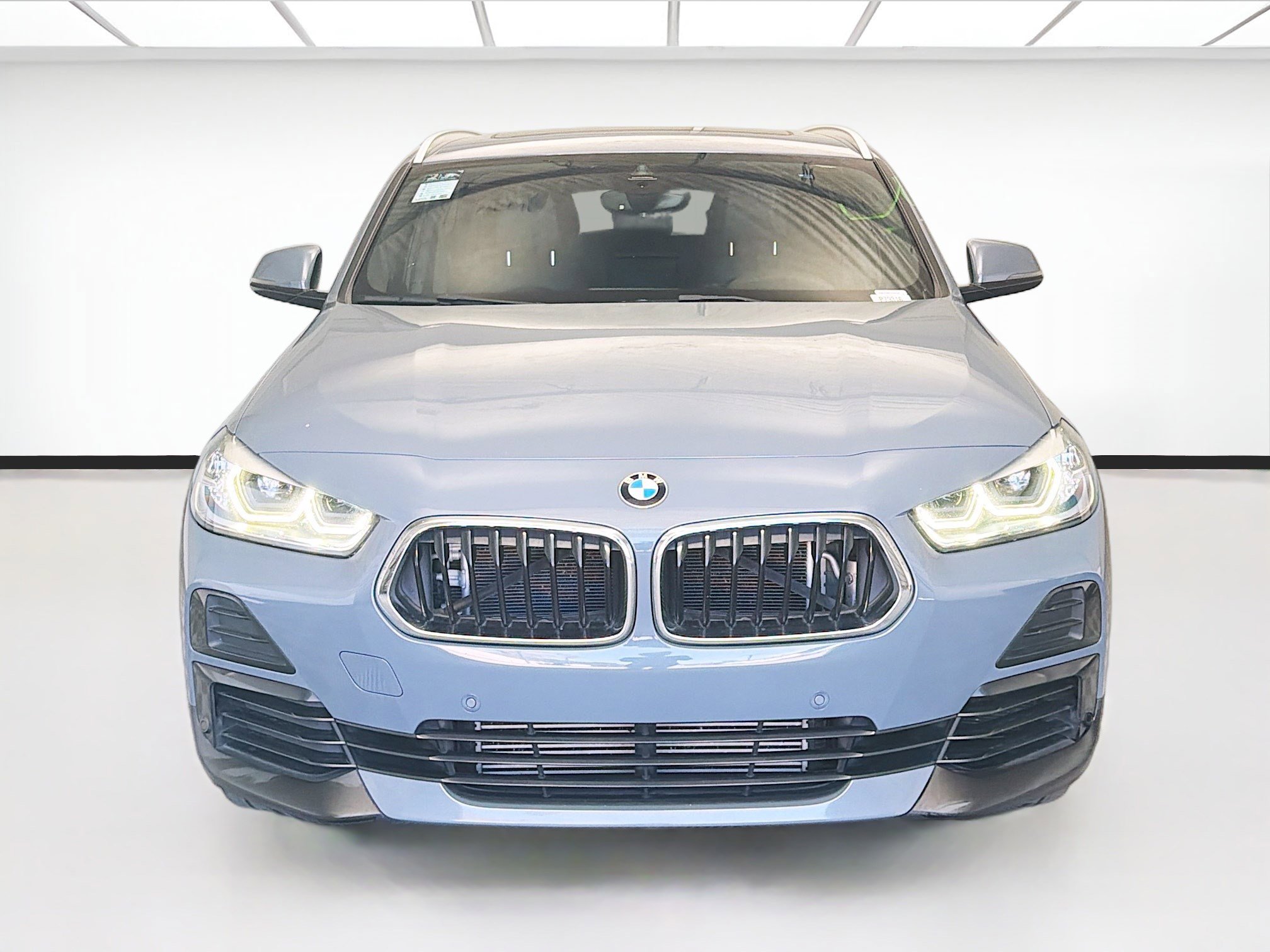 Used 2021 BMW X2 sDrive28i w/ Convenience Package FWD image 2