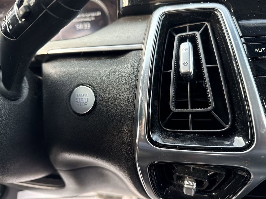 Used 2021 Kia Sorento SX image 35