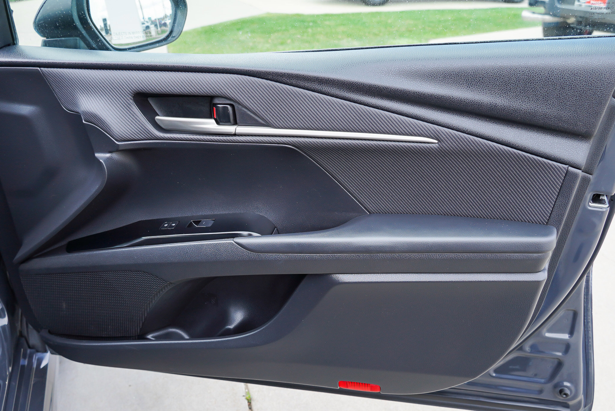 Certified 2025 Toyota Camry SE AWD/4WD image 27