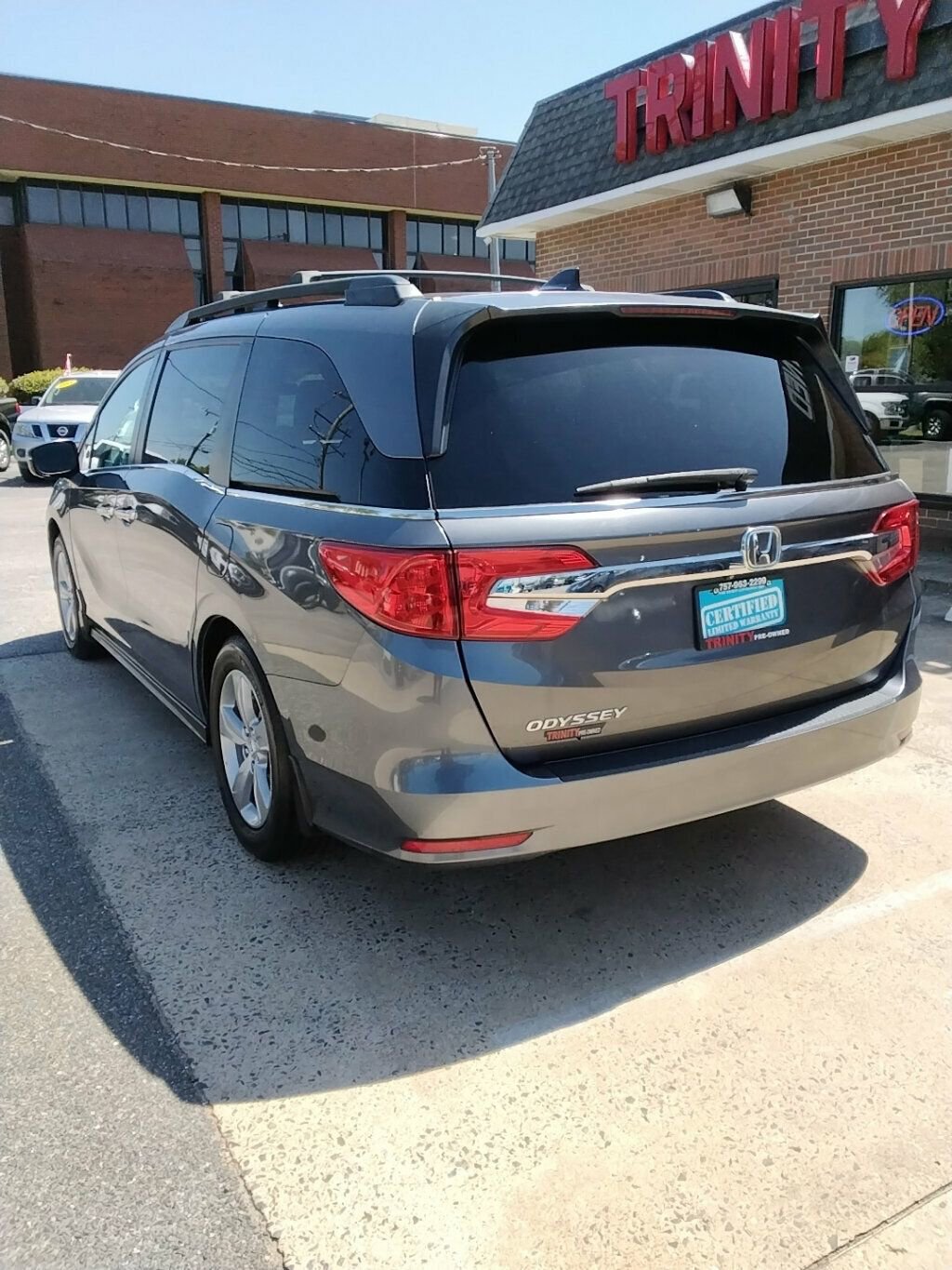 Used 2018 Honda Odyssey EX-L image 2