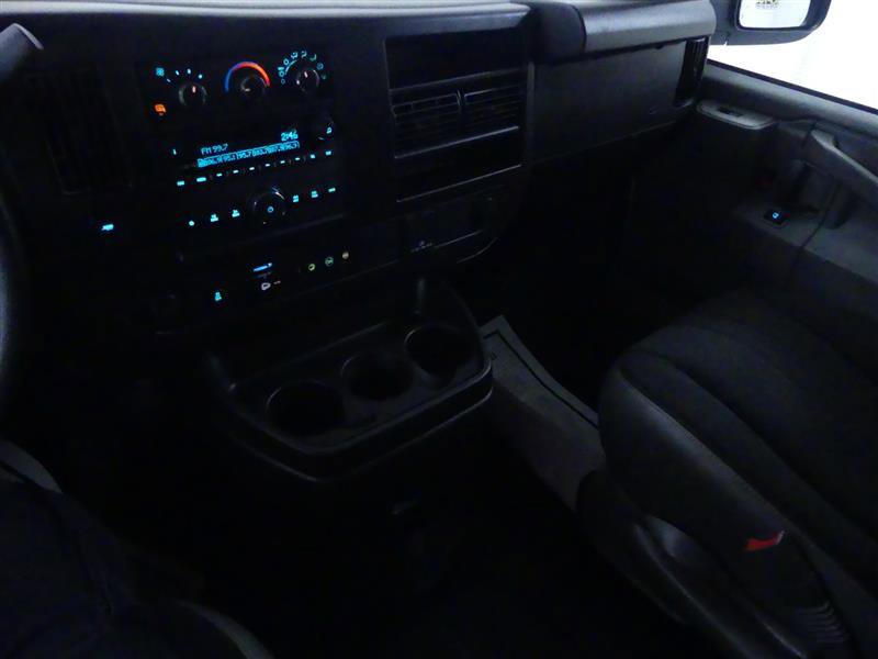 Used 2024 GMC Savana 2500 w/ Driver Convenience Package image 12