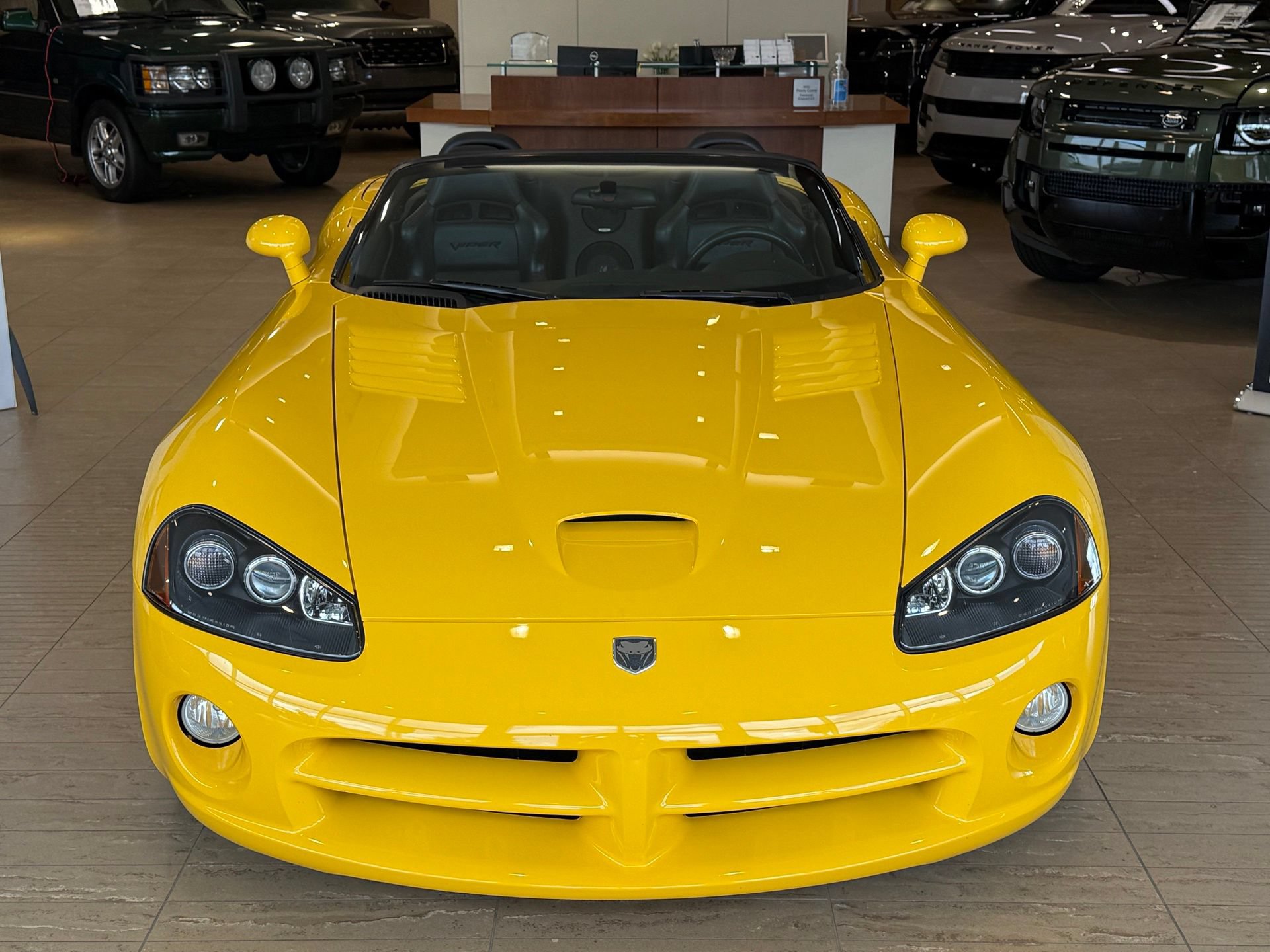 Used 2005 Dodge Viper SRT-10 RWD image 15