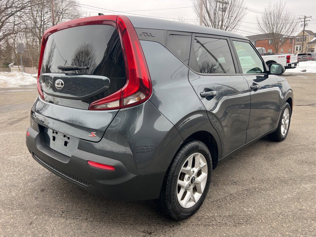 Certified 2020 Kia Soul S image 5