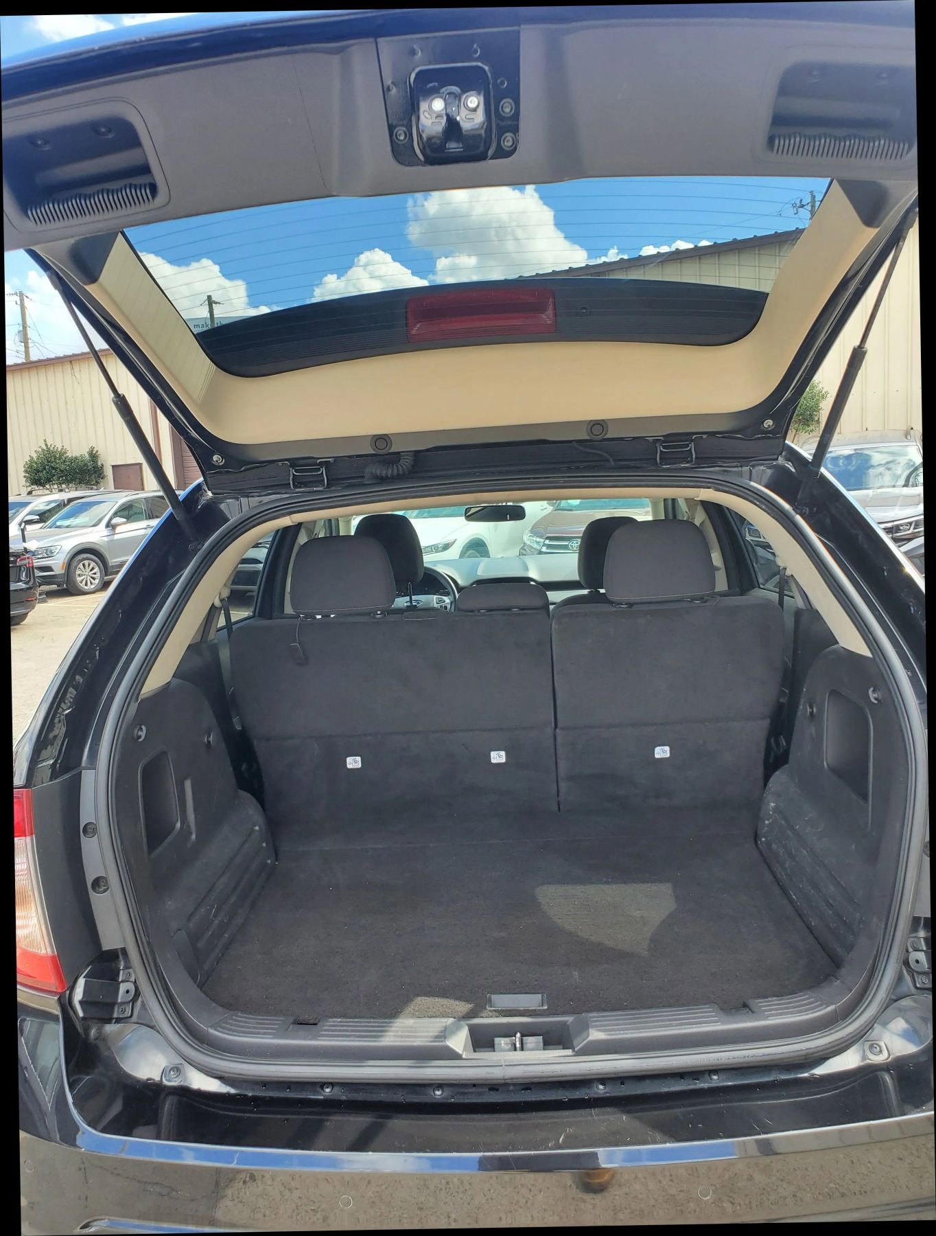 Used 2013 Ford Edge SE FWD image 34