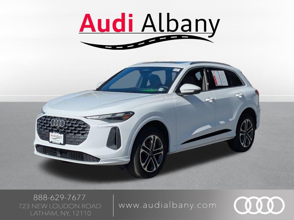 Certified 2025 Audi Q5 Premium w/ Convenience Package