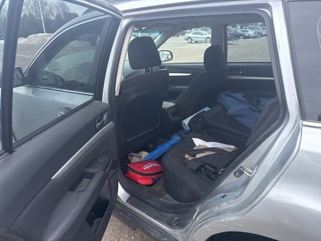 Used 2012 Subaru Outback 2.5i w/ Alloy Wheel Pkg image 10