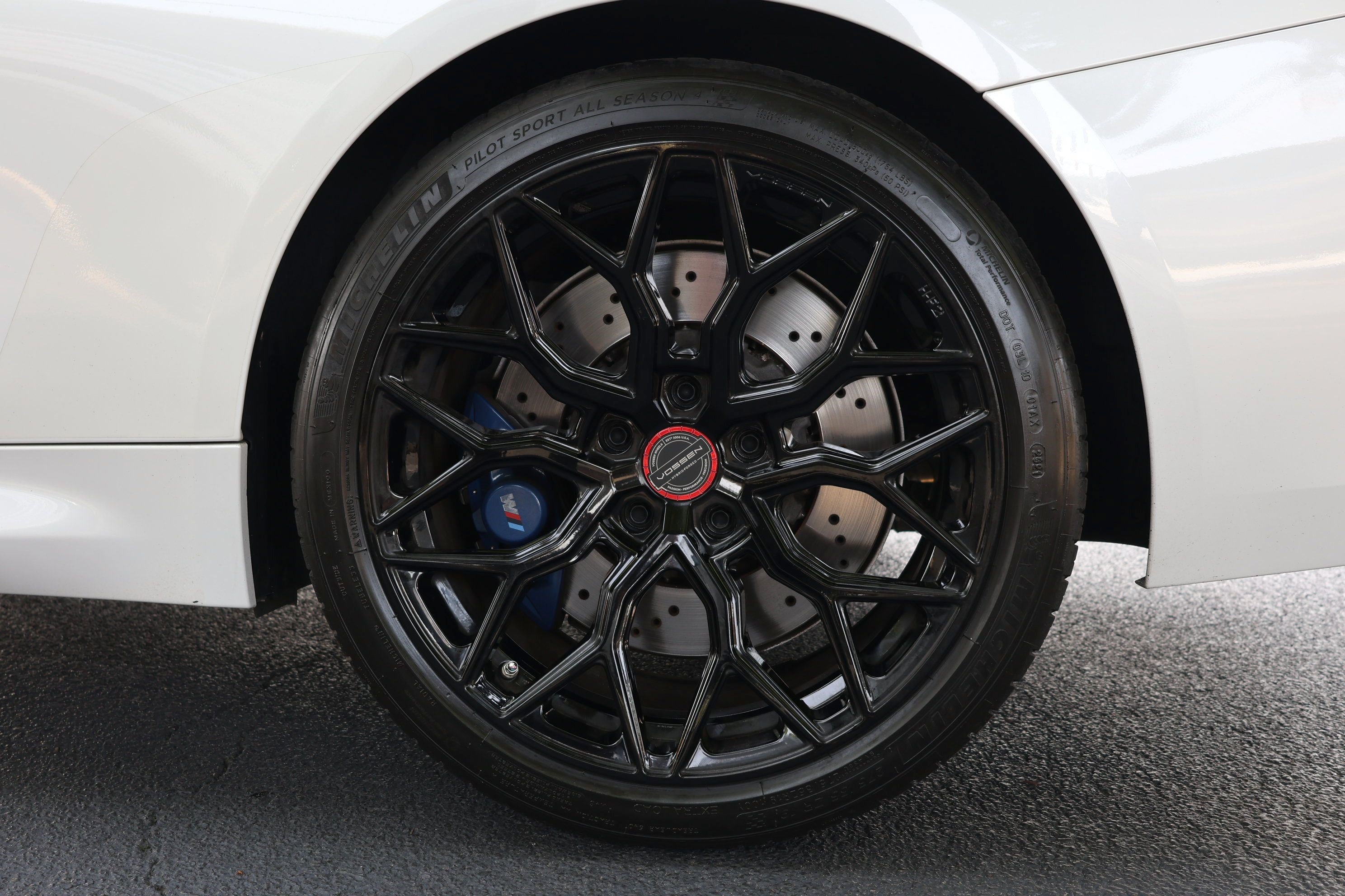 Used 2020 BMW M4 Coupe w/ Competition Package RWD image 6